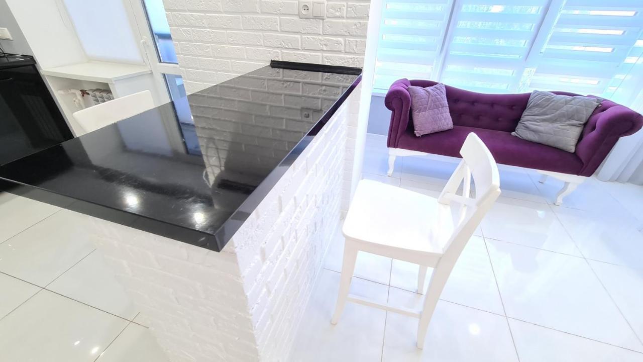 Apartaments On Prospekt Mira 35 Kryvyj Rih Eksteriør billede